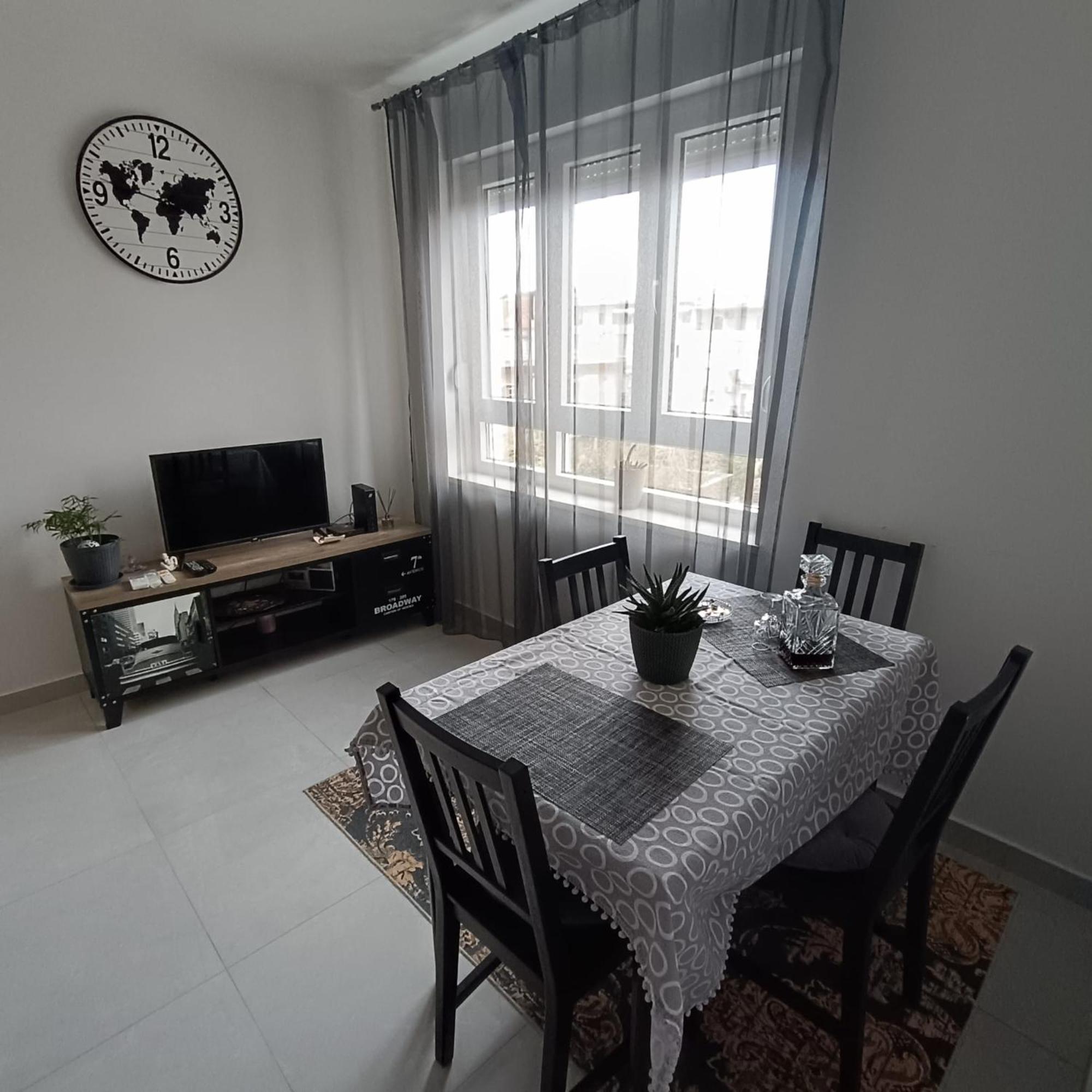New Studio Apartman Emda U Centru Splita エクステリア 写真