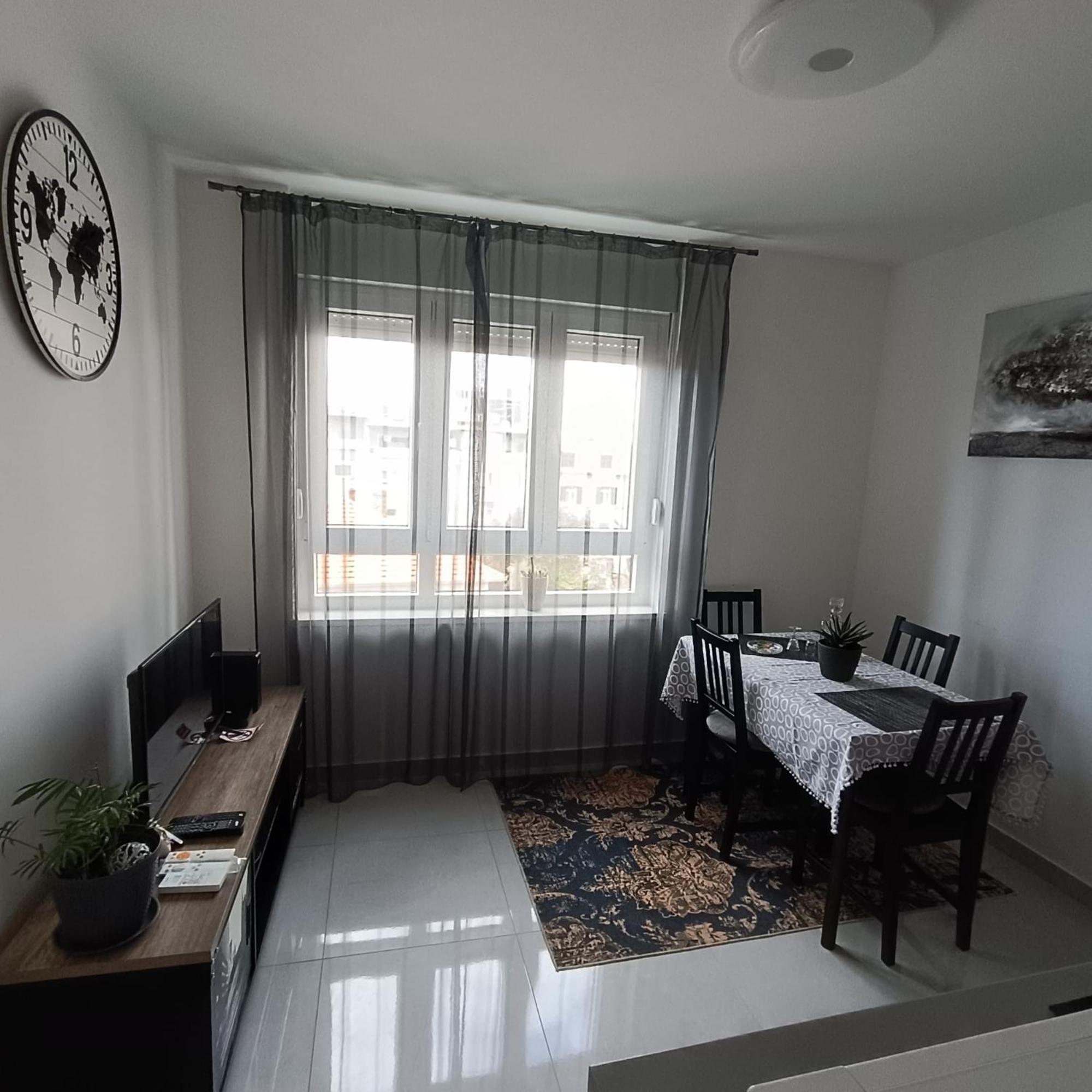 New Studio Apartman Emda U Centru Splita エクステリア 写真